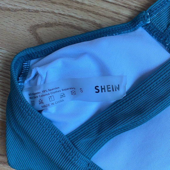 Bikini Top - Picture 3 of 3